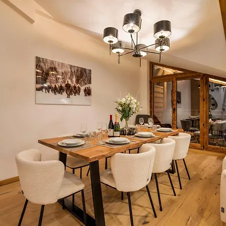 Exclusive Penthouse - Sauna, Ski-in Ski-out, Panoramic Views, Balcony Courchevel