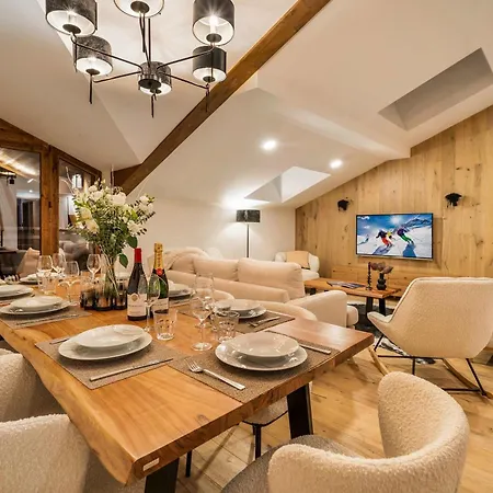 Апартаменты Exclusive Penthouse - Sauna, Ski-in Ski-out, Panoramic Views, Balcony *