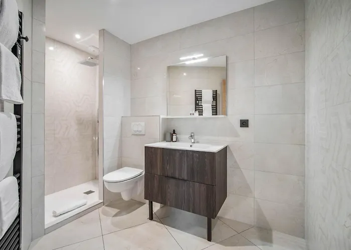 Exclusive Penthouse - Sauna, Ski-in Ski-out, Panoramic Views, Balcony Lejlighed Courchevel