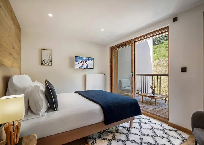 Exclusive Penthouse - Sauna, Ski-in Ski-out, Panoramic Views, Balcony * Courchevel