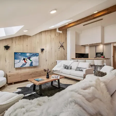 Exclusive Penthouse - Sauna, Ski-in Ski-out, Panoramic Views, Balcony Διαμέρισμα