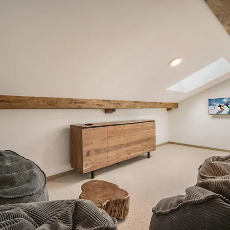 Διαμέρισμα Exclusive Penthouse - Sauna, Ski-in Ski-out, Panoramic Views, Balcony